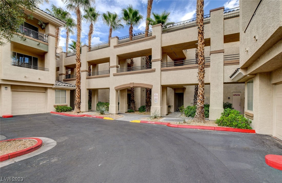 7163 S Durango Drive Unit: 302