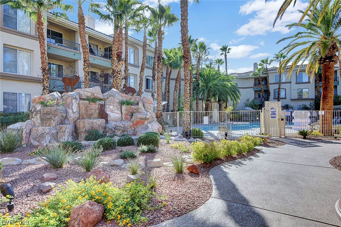 7163 S Durango Drive Unit: 302