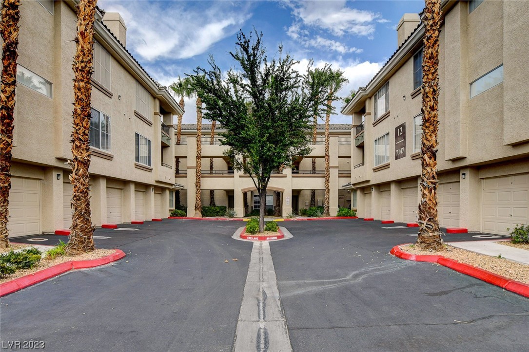 7163 S Durango Drive Unit: 302