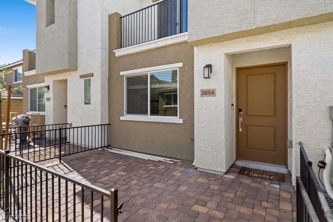 2654 Fawn Beige Court