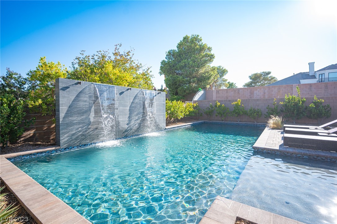 3235 Costa Smeralda Circle