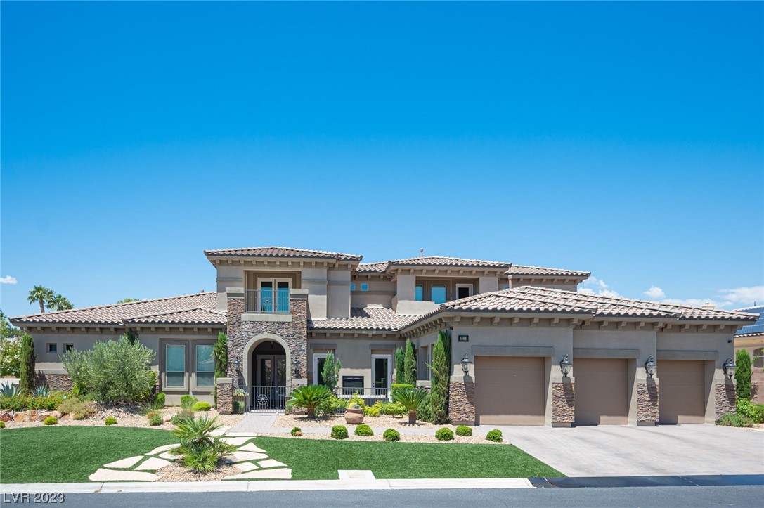3235 Costa Smeralda Circle