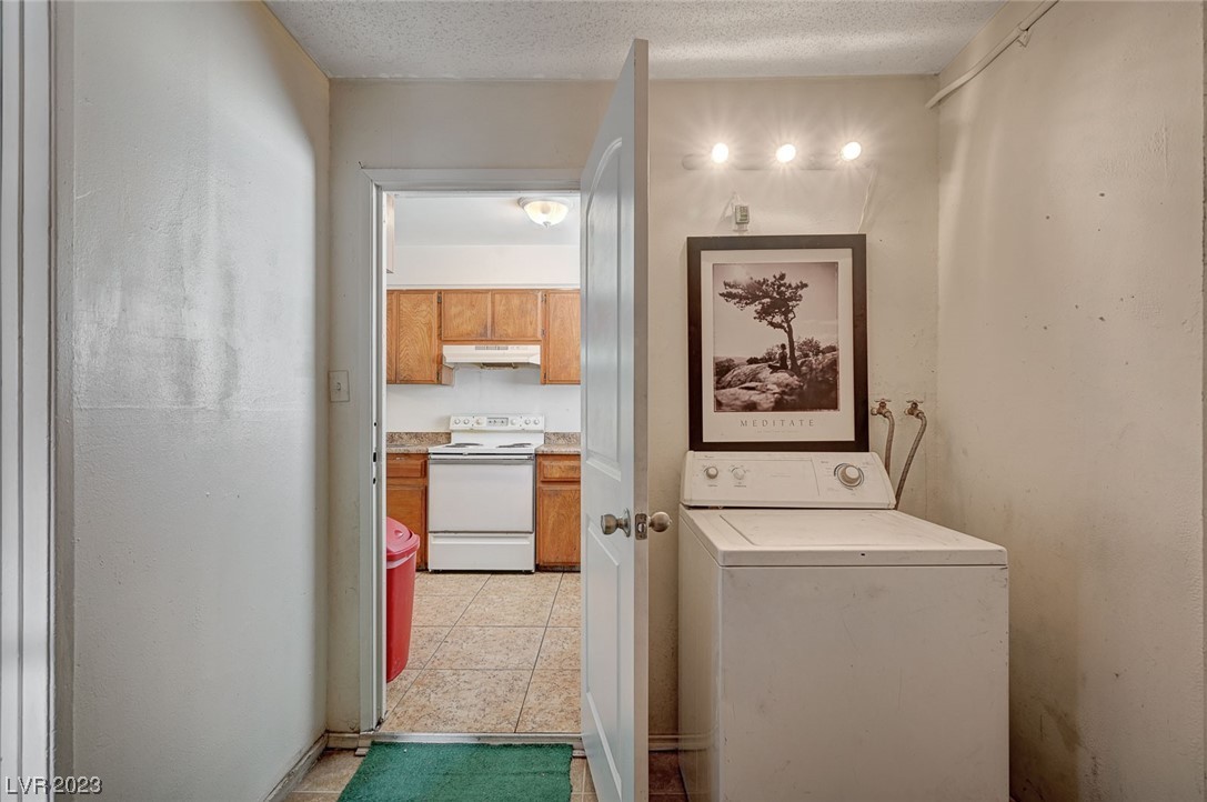 1704 Luning Drive