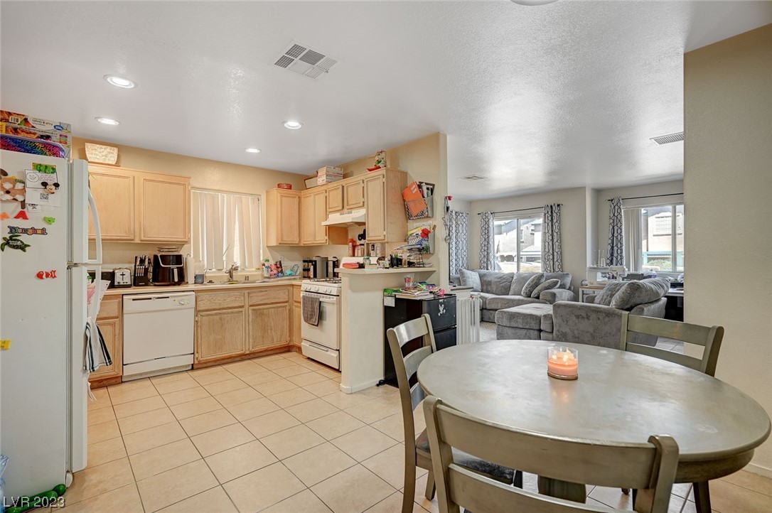 5222 Pat Place