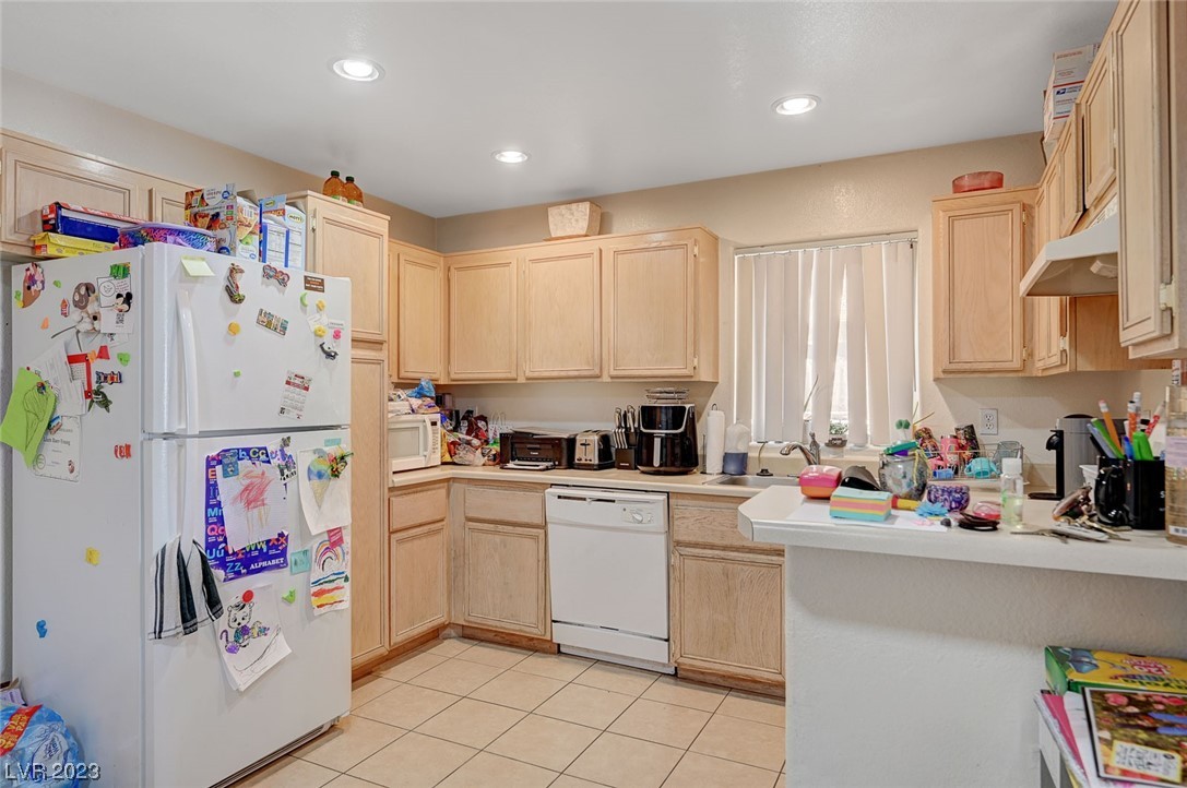 5222 Pat Place