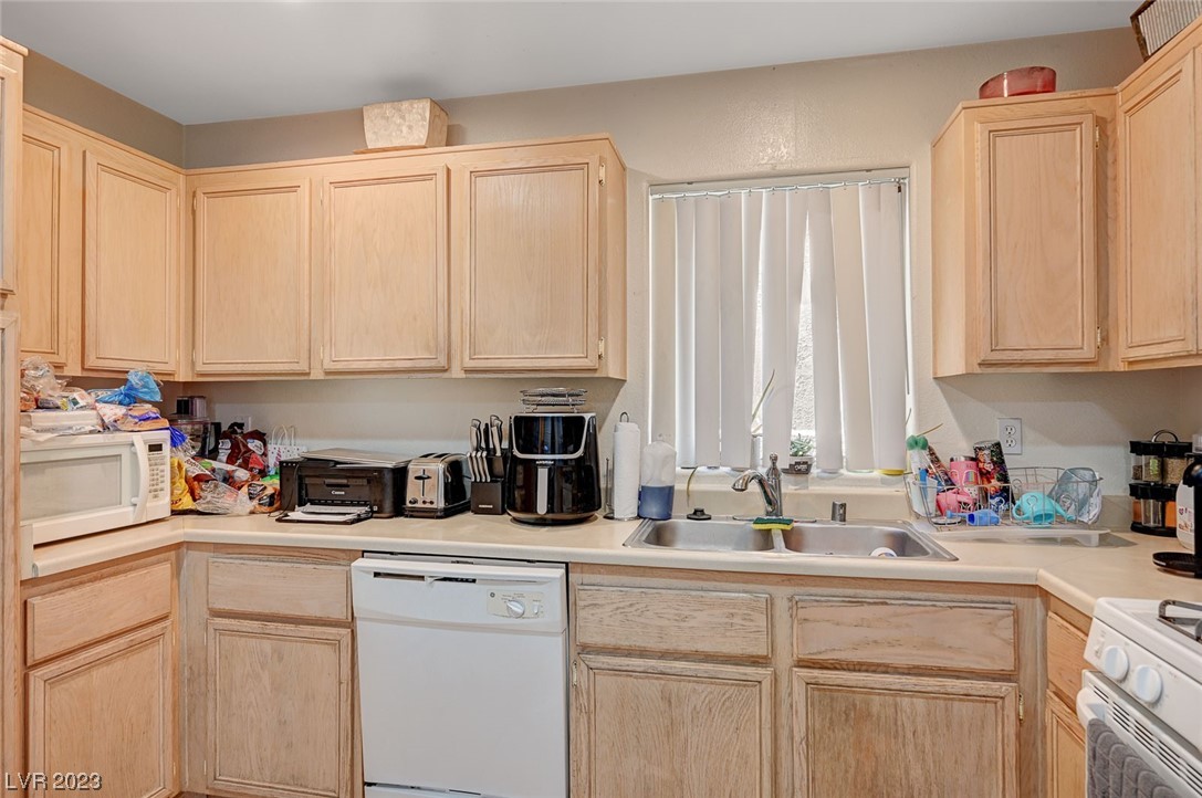 5222 Pat Place
