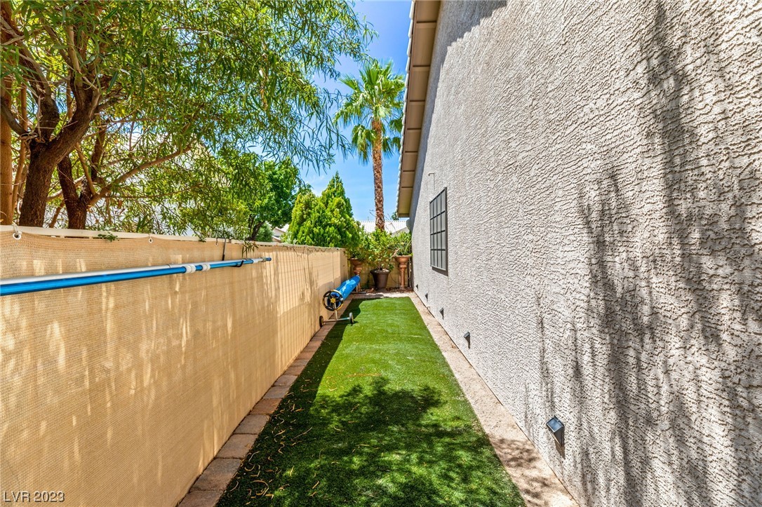 5508 Honey Mesquite Lane