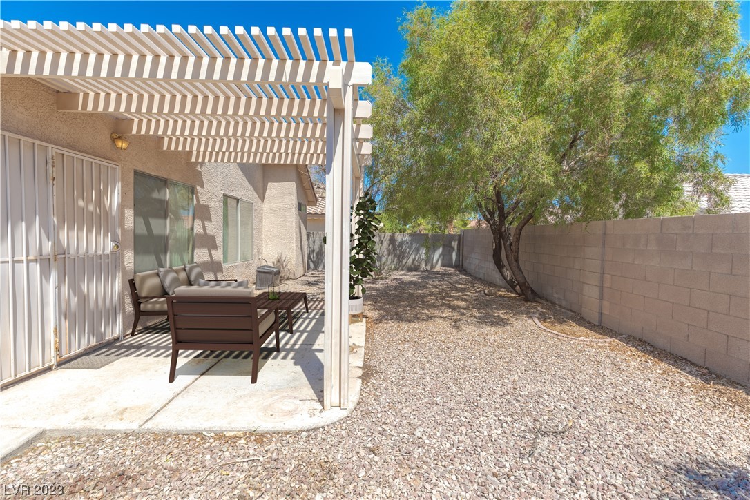 7921 Blue Charm Avenue