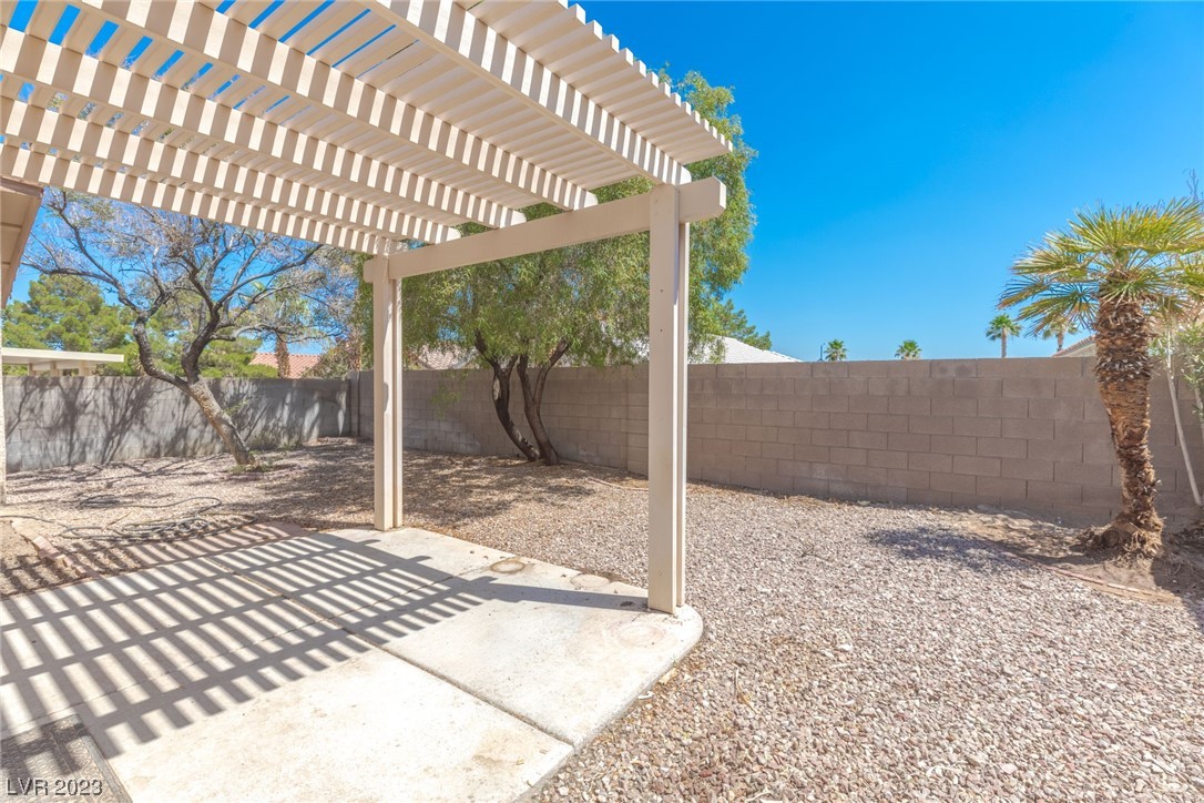 7921 Blue Charm Avenue