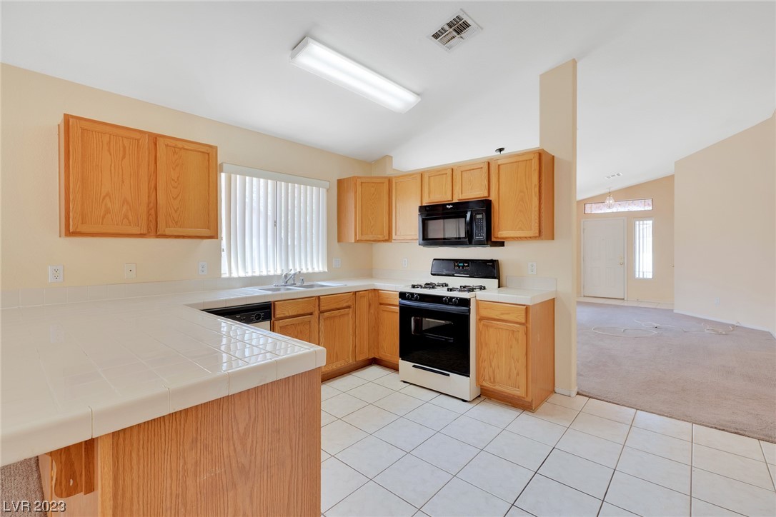 7921 Blue Charm Avenue