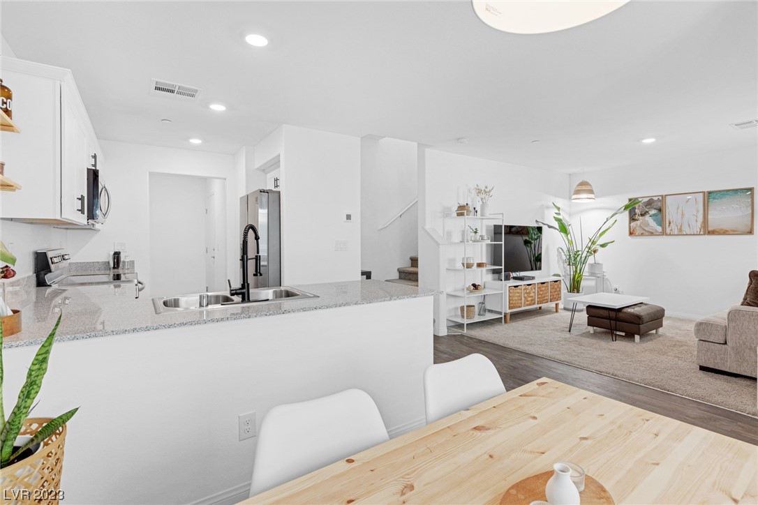 12108 Frost Lime Road Unit: 3