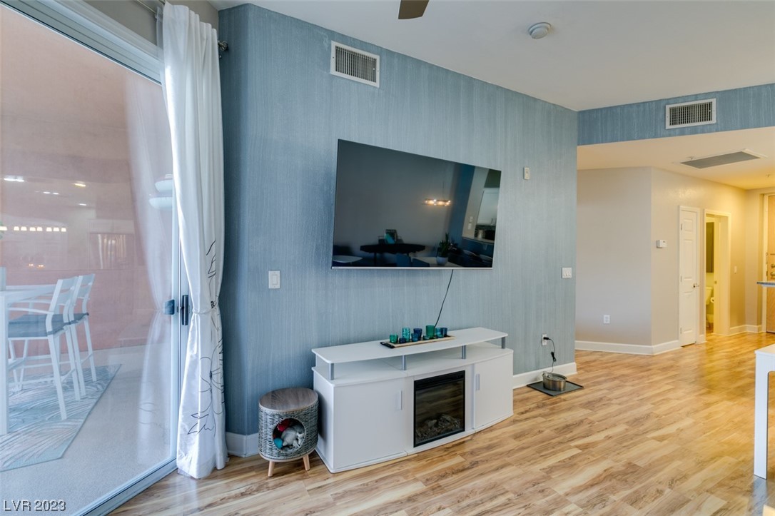 75 E Agate Avenue Unit: 301