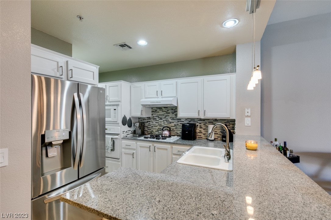75 E Agate Avenue Unit: 301