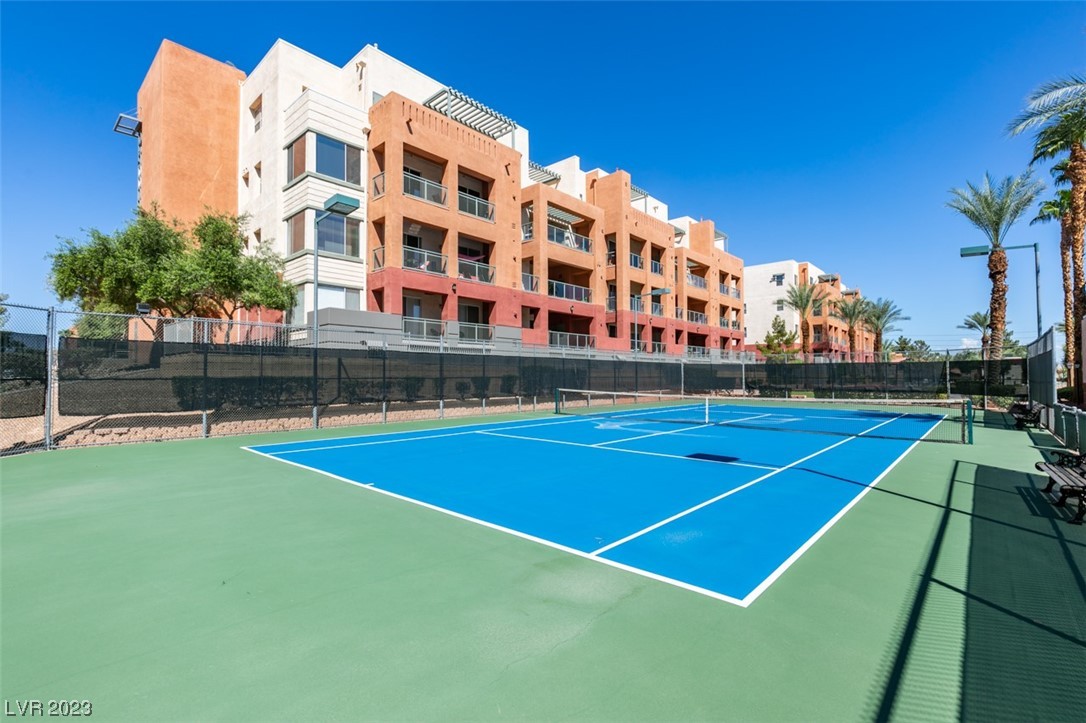 75 E Agate Avenue Unit: 301