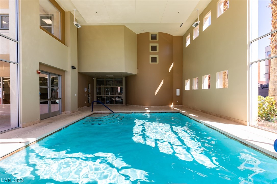 75 E Agate Avenue Unit: 301