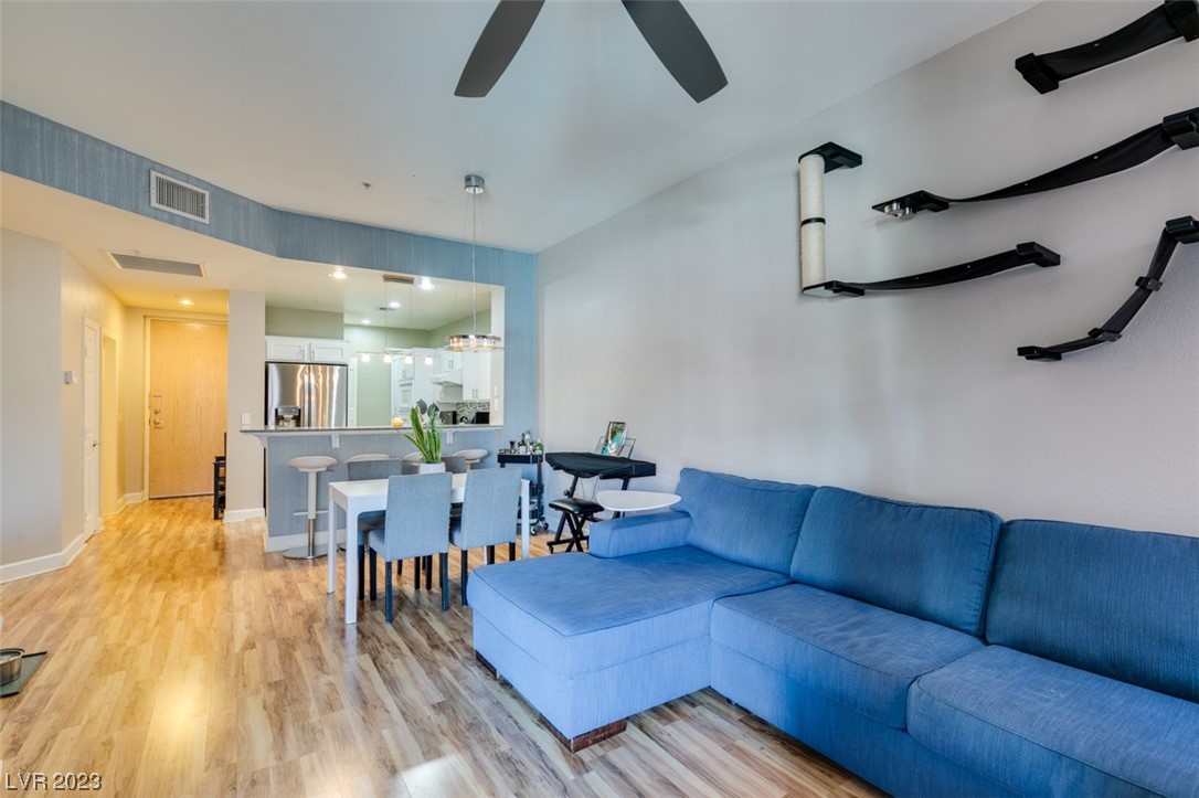 75 E Agate Avenue Unit: 301