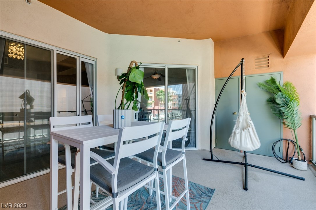75 E Agate Avenue Unit: 301