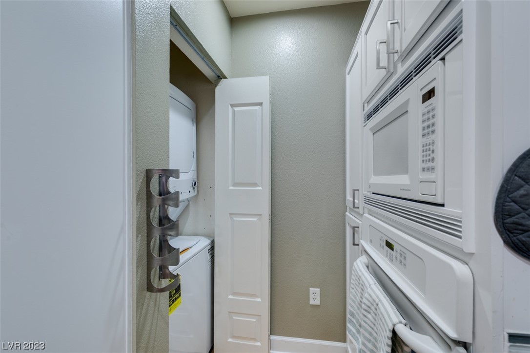 75 E Agate Avenue Unit: 301