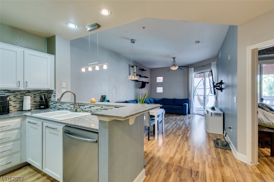 75 E Agate Avenue Unit: 301
