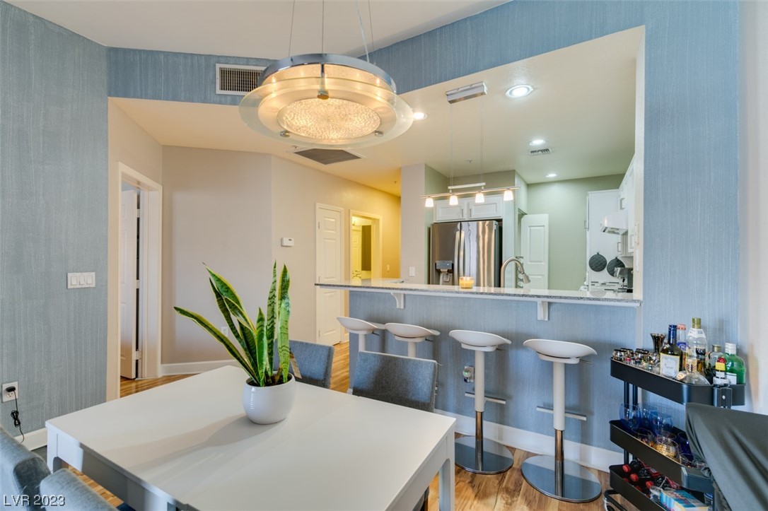 75 E Agate Avenue Unit: 301