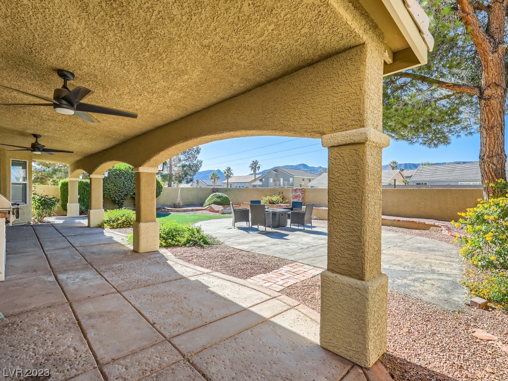 35 Trailside Court