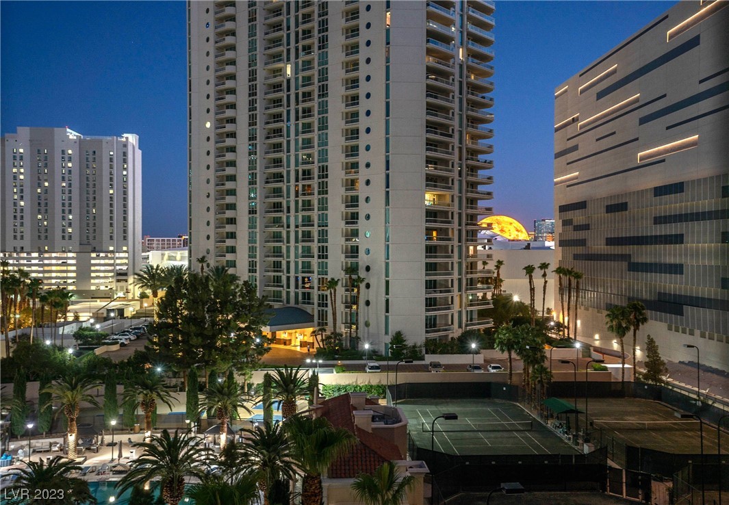 2747 Paradise Road Unit: 605