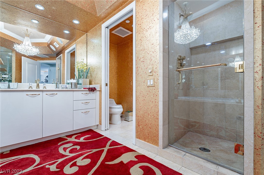 2747 Paradise Road Unit: 605