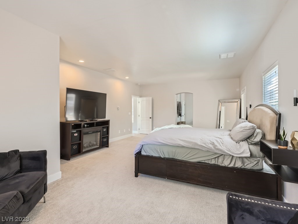 3888 Quadrel Street