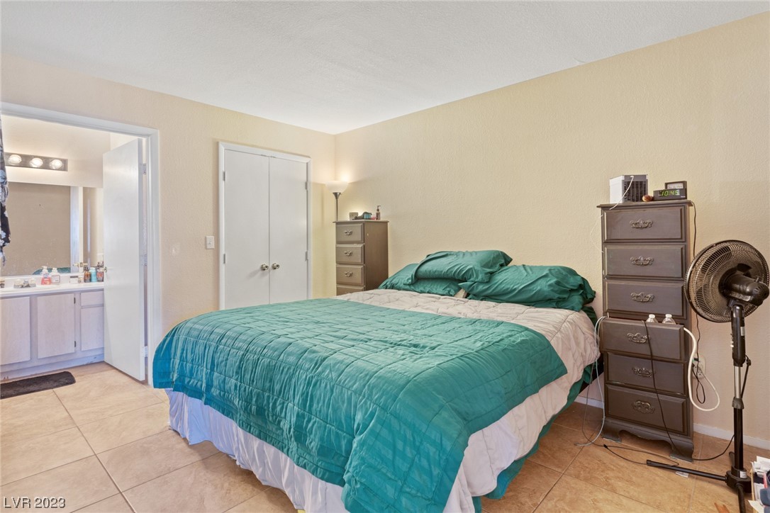 1150 N Buffalo Drive Unit: 1045