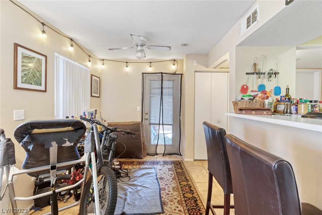 1150 N Buffalo Drive Unit: 1045