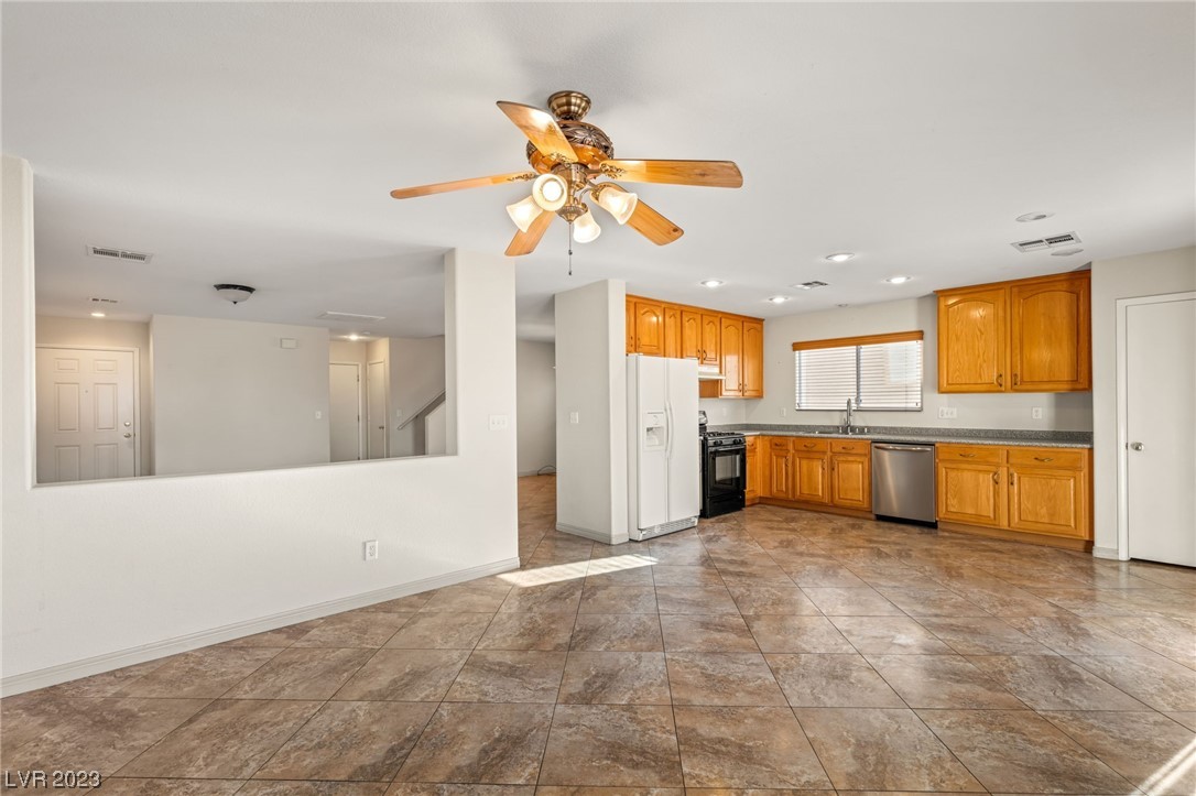 8408 Woodland Prairie Avenue