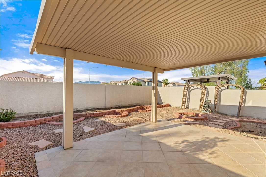 8408 Woodland Prairie Avenue