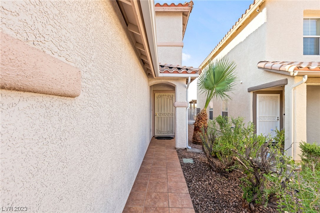 8408 Woodland Prairie Avenue
