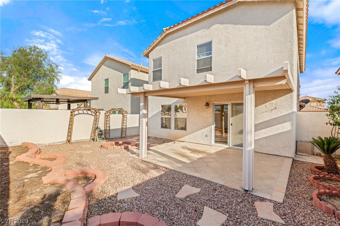8408 Woodland Prairie Avenue