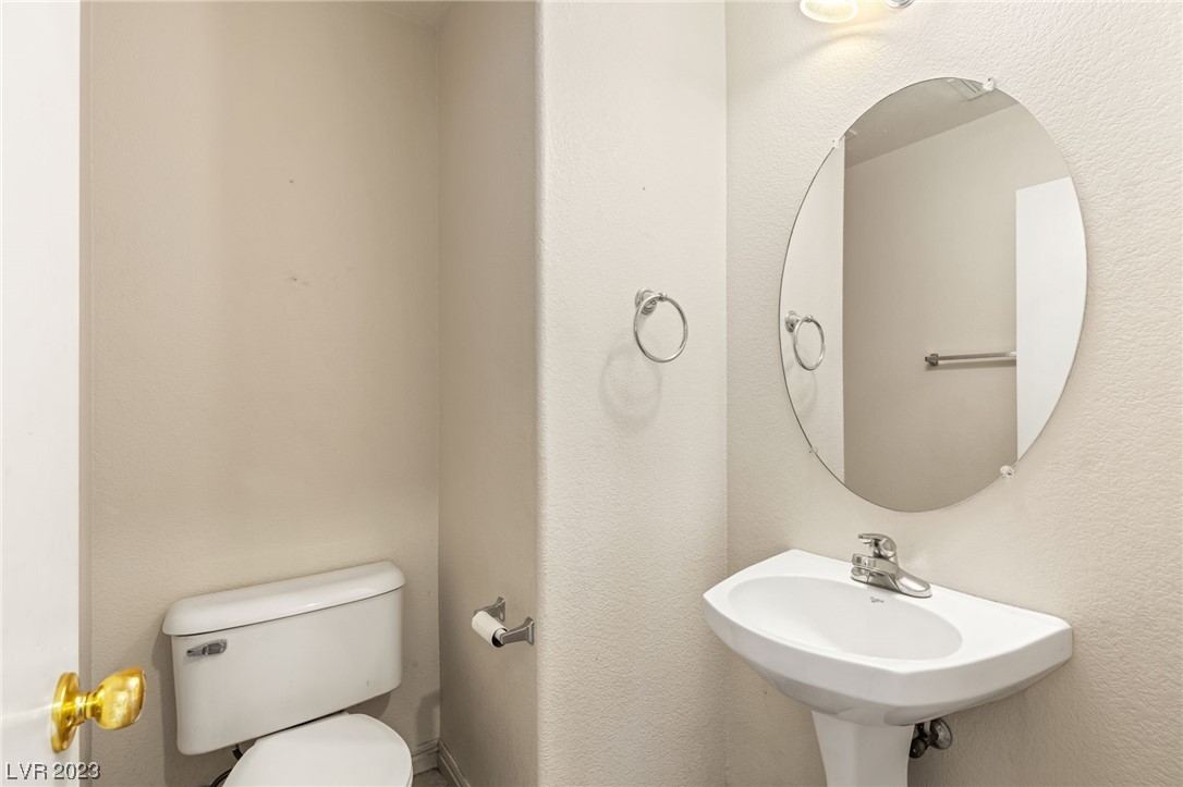 8408 Woodland Prairie Avenue