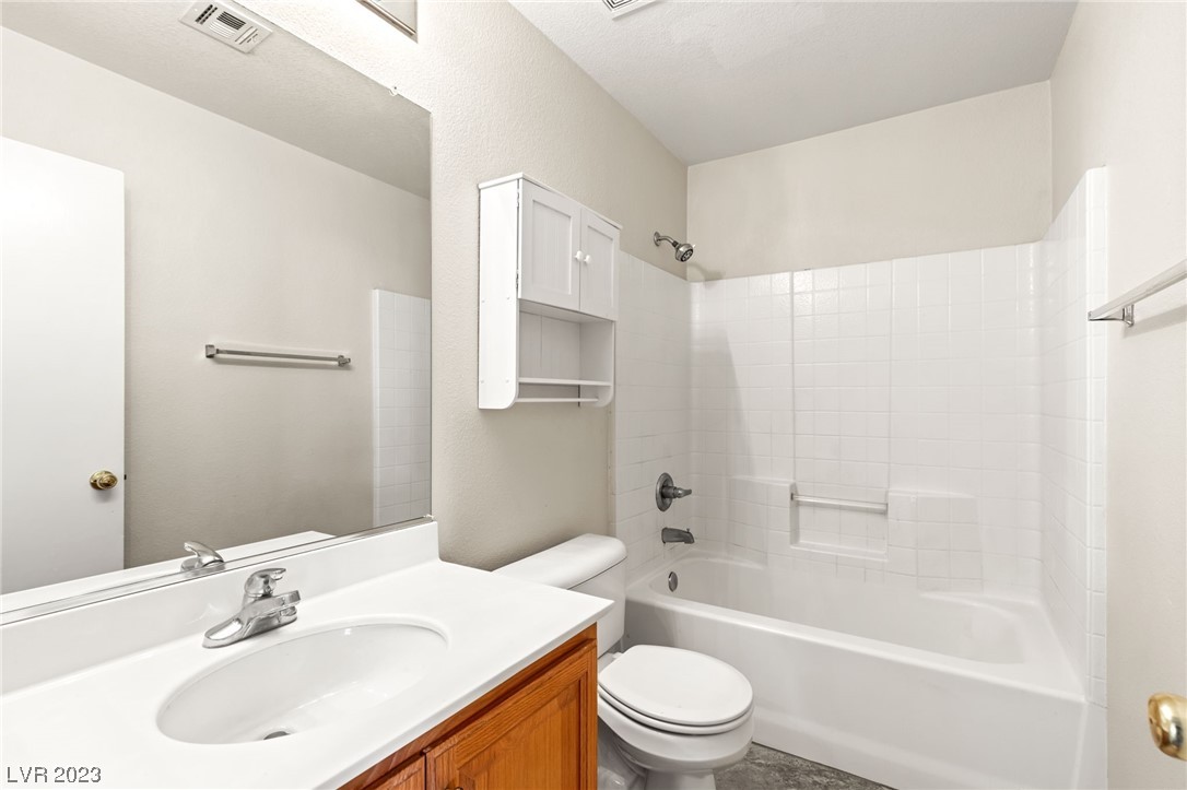 8408 Woodland Prairie Avenue