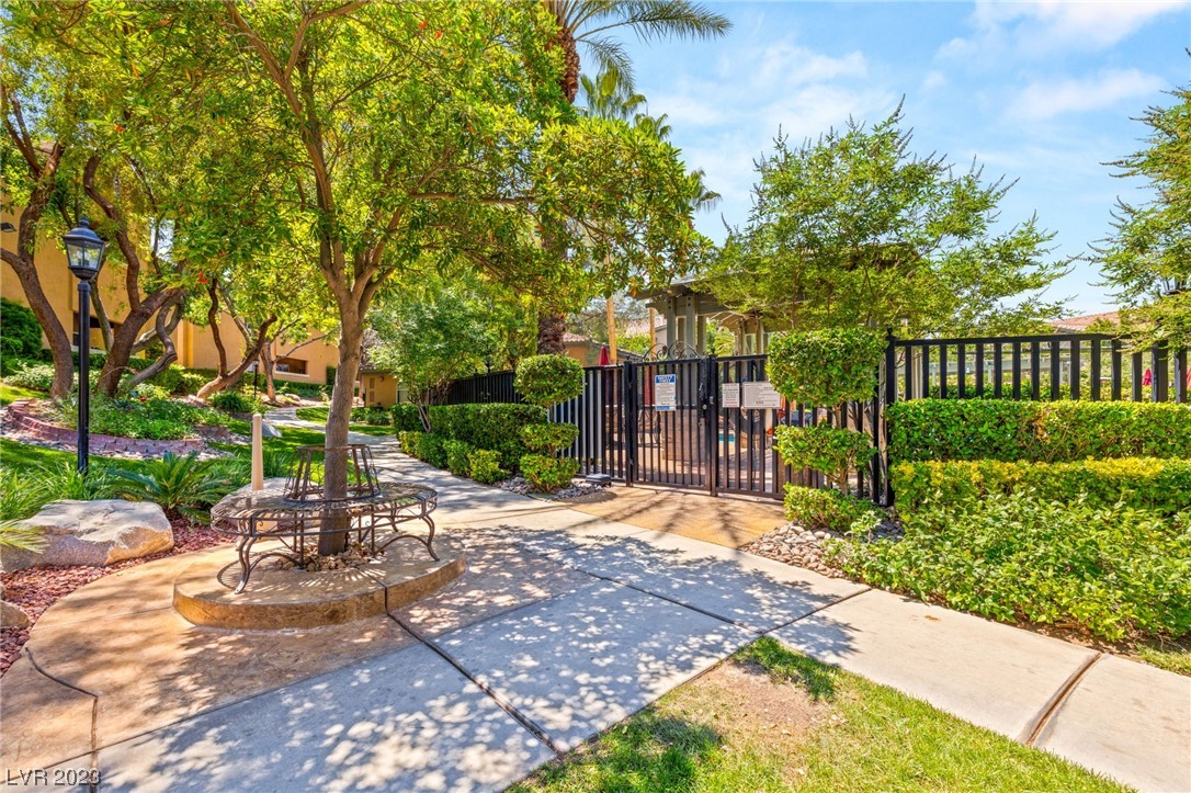 8724 Red Rio Drive Unit: 202