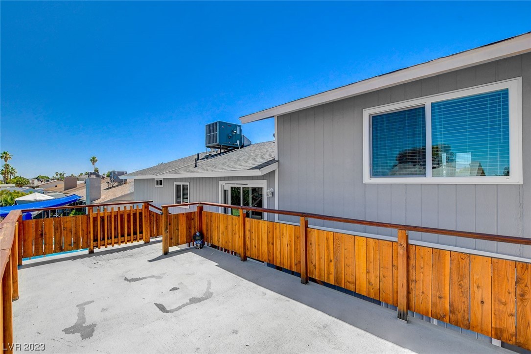 209 Breeze Street
