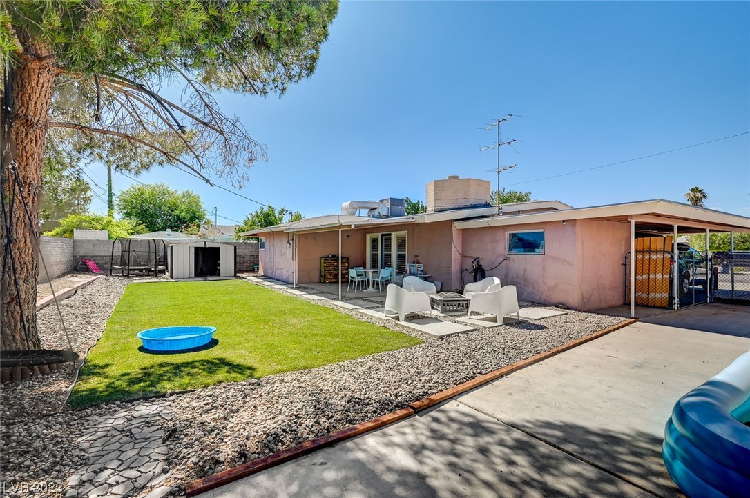 812 Griffith Avenue