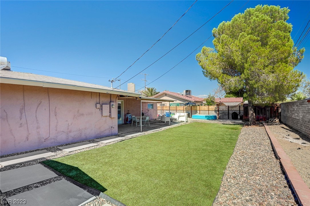 812 Griffith Avenue