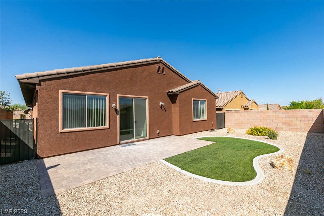 1006 Via Saint Andrea Place