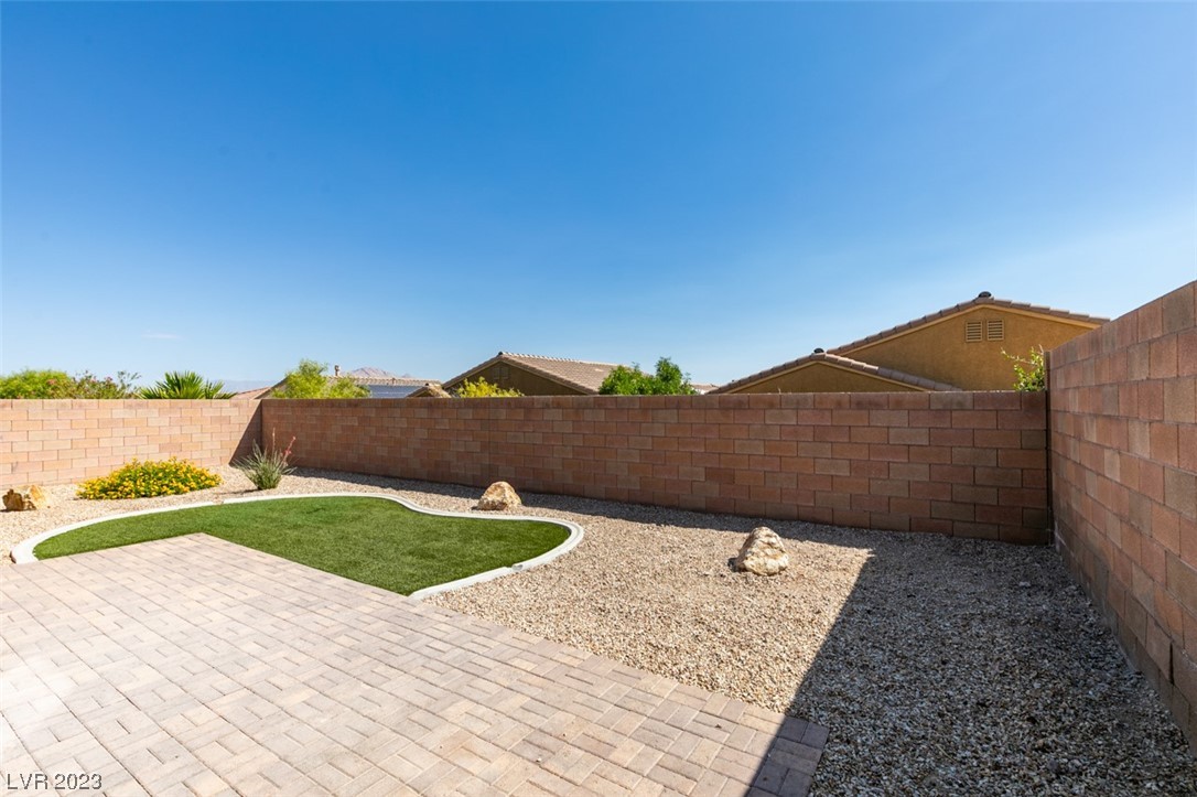1006 Via Saint Andrea Place