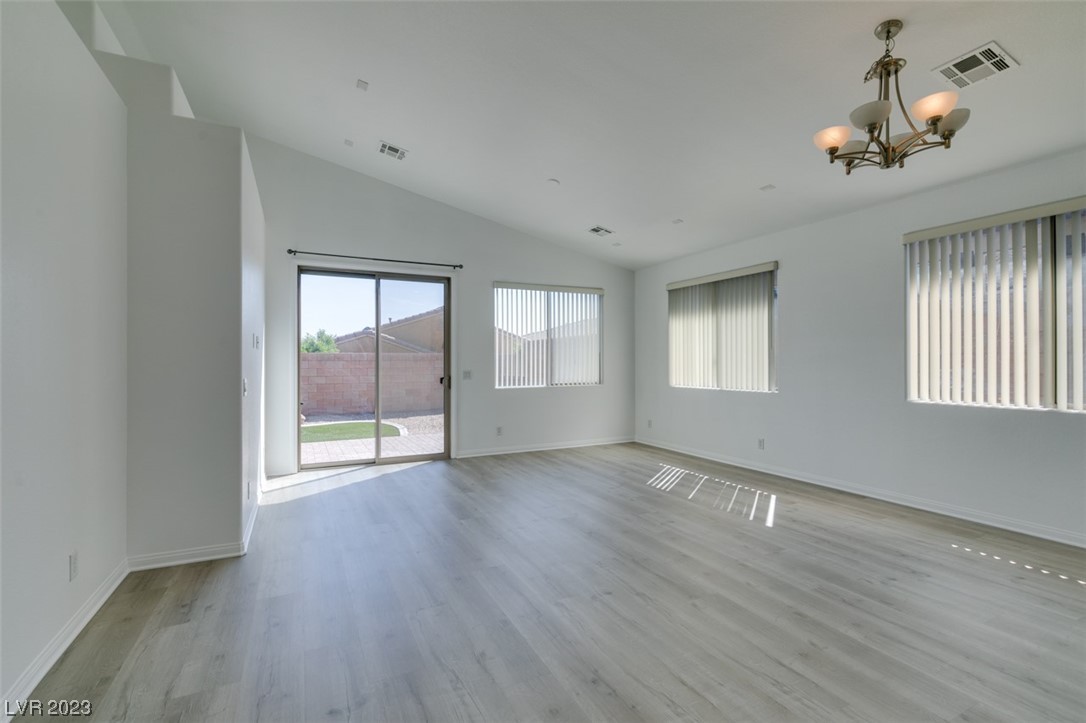 1006 Via Saint Andrea Place