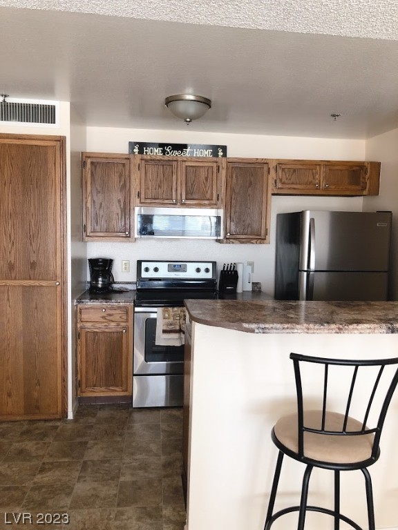 1381 E University Avenue Unit: 206