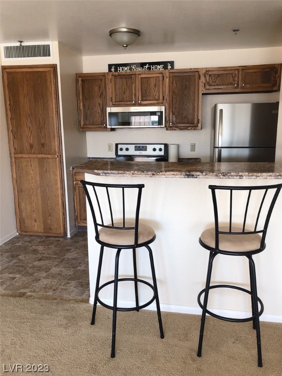 1381 E University Avenue Unit: 206