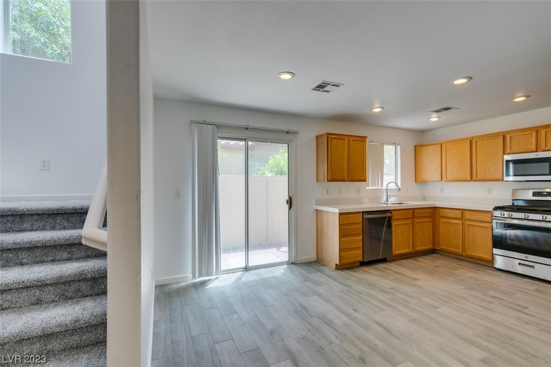 9337 Aventurine Court