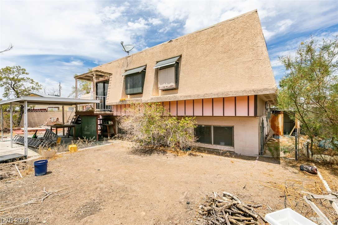 6945 Surrey Court