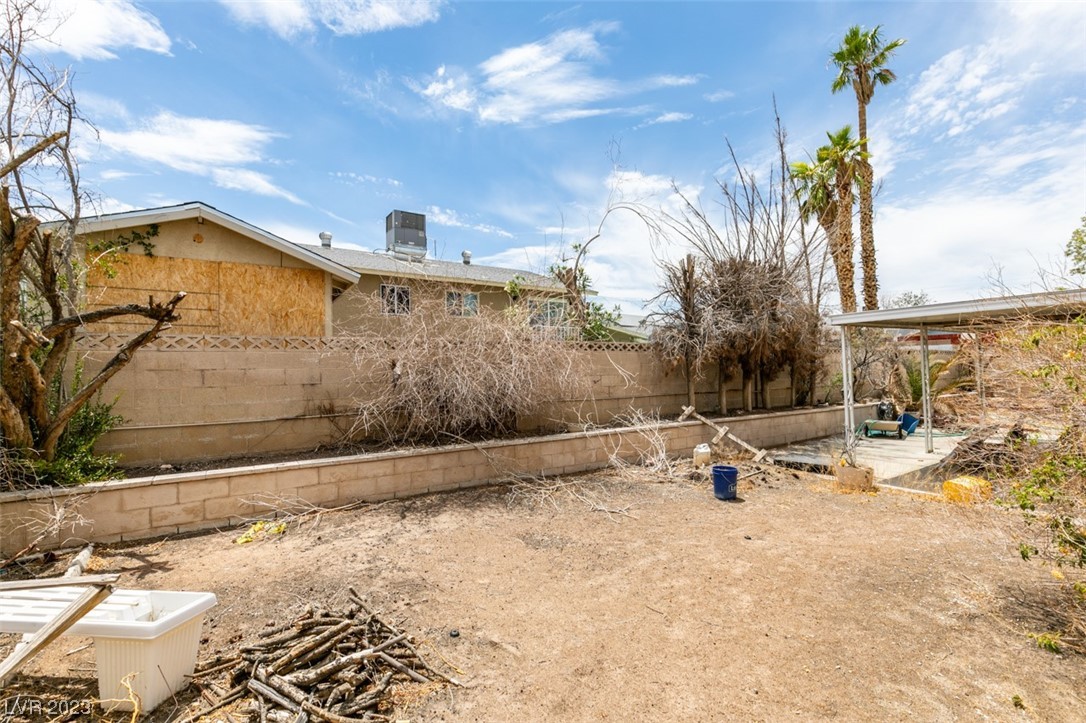 6945 Surrey Court