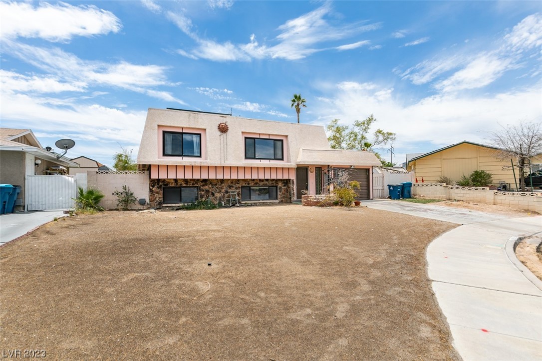 6945 Surrey Court