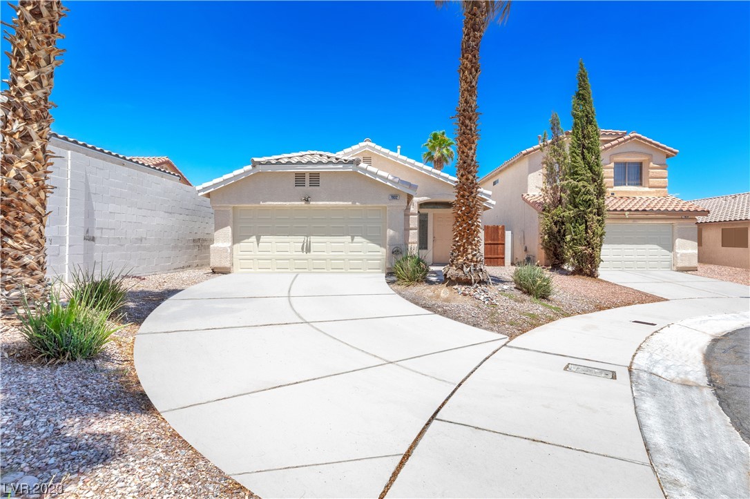 7932 Blue Charm Avenue